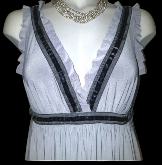 GRAY DRESS - Picture 2 of 9